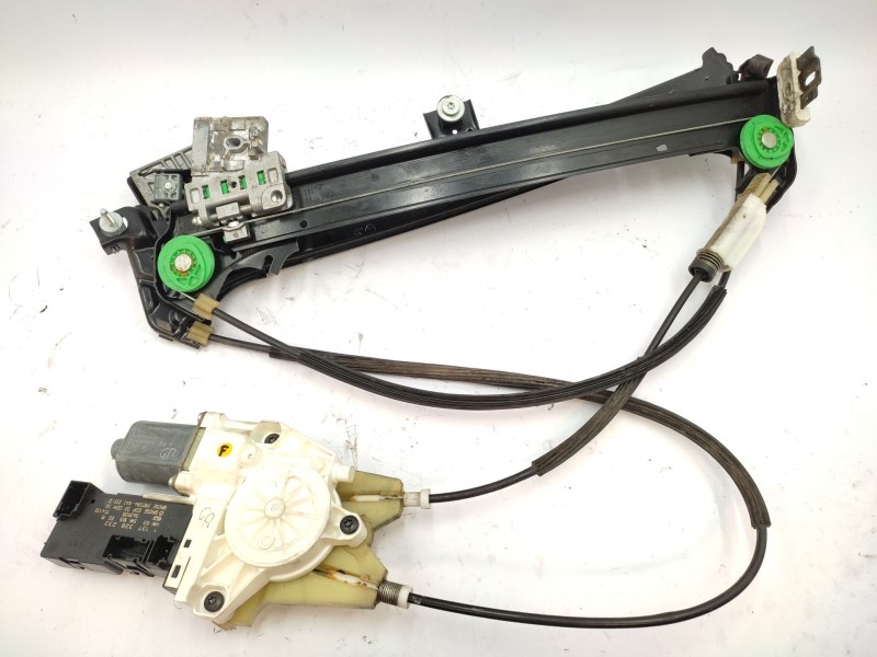 Recambio de elevalunas delantero derecho para peugeot 407 coupé (6c_) 2.2 16v referencia OEM IAM  9222V7 