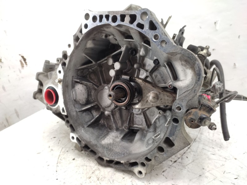 Recambio de caja cambios para toyota auris (_e15_) 1.4 (zze150_) referencia OEM IAM  3030002090 