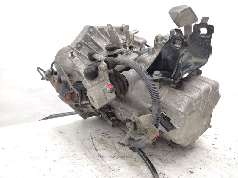 Recambio de caja cambios para toyota auris (_e15_) 1.4 (zze150_) referencia OEM IAM  3030002090 
