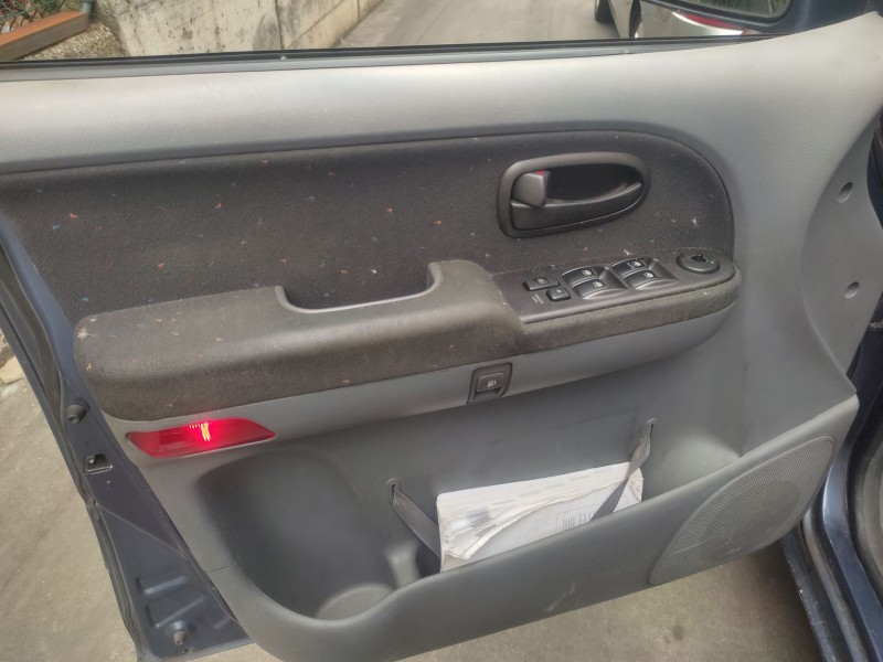 hyundai trajet (fo) del año 2004