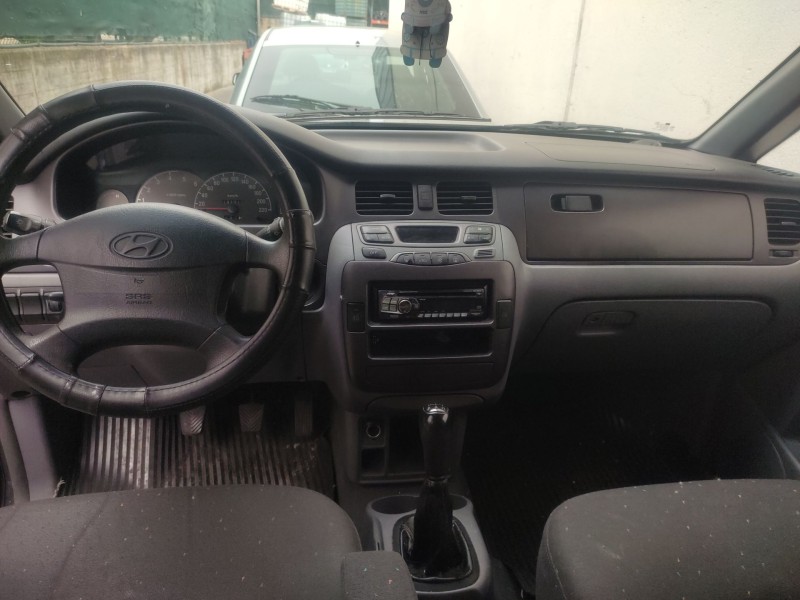 hyundai trajet (fo) del año 2004