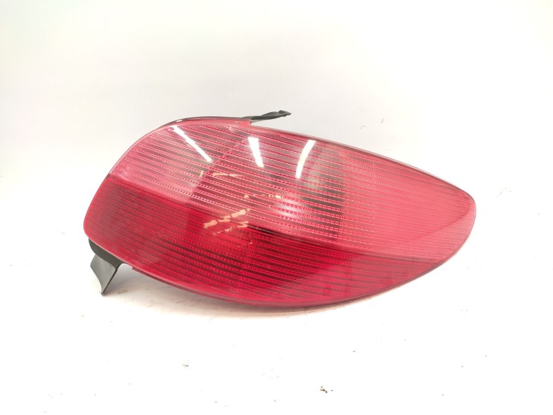 Recambio de piloto trasero derecho para peugeot 206 hatchback (2a/c) 2.0 hdi 90 referencia OEM IAM 6351P1  