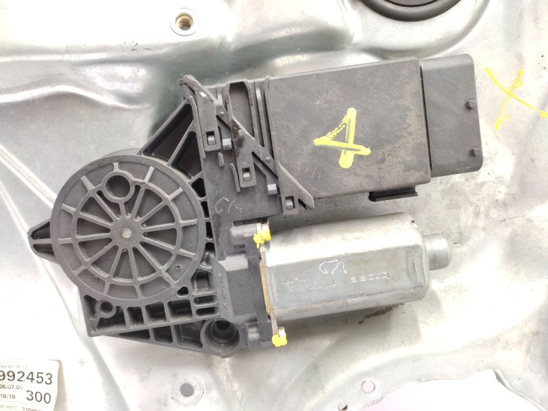 Elevalunas Delantero Izquierdo 3b1837461  - Volkswagen Passat B5.5 (3b3) 1.9 Tdi 2