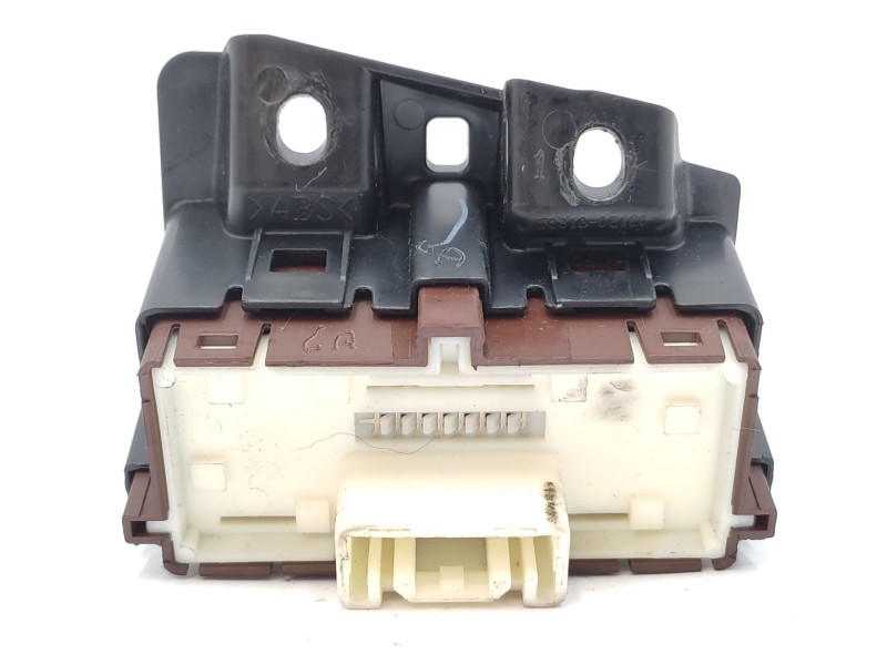 Recambio de mando multifuncion para toyota auris (_e18_) 1.8 hybrid (zwe186_) referencia OEM IAM   