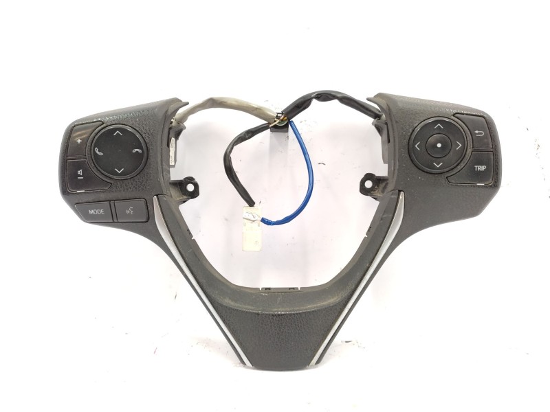 Recambio de mando volante para toyota auris (_e18_) 1.8 hybrid (zwe186_) referencia OEM IAM   