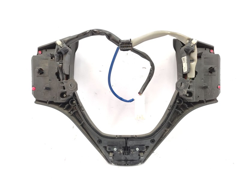 Mando Volante 8425002690c1  - Toyota Auris (_e18_) 1.8 Hybrid (zwe186_) 4