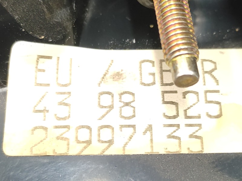 Piloto Trasero Derecho 4398525 23997133 4468963 - Saab 900 Berlina 2.3 Cat 3