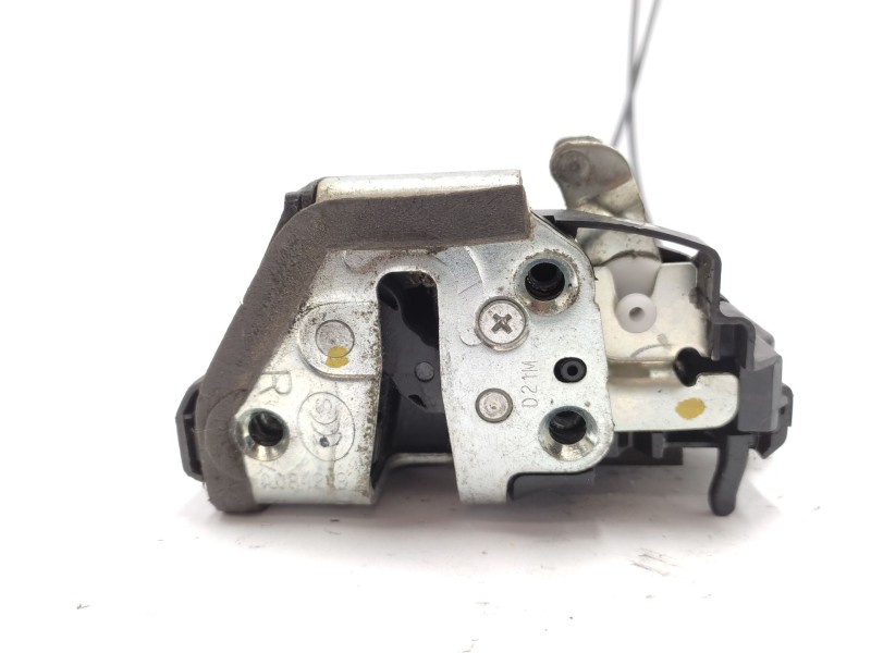 Cerradura Puerta Trasera Derecha 6905005051  - Toyota Auris (_e18_) 1.8 Hybrid (zwe186_) 3