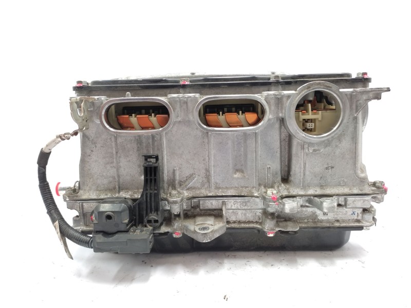 Recambio de convertidor potencia para toyota auris (_e18_) 1.8 hybrid (zwe186_) referencia OEM IAM   