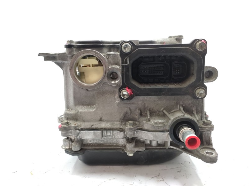 Recambio de convertidor potencia para toyota auris (_e18_) 1.8 hybrid (zwe186_) referencia OEM IAM   
