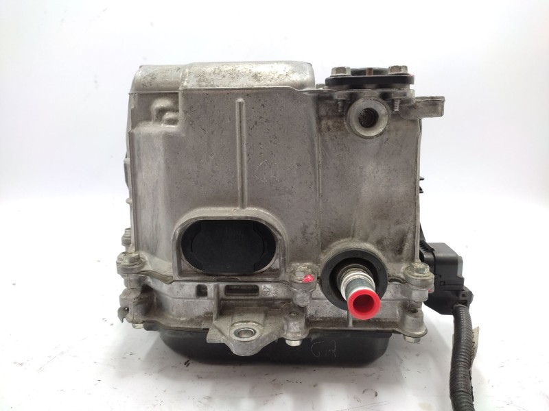 Recambio de convertidor potencia para toyota auris (_e18_) 1.8 hybrid (zwe186_) referencia OEM IAM   
