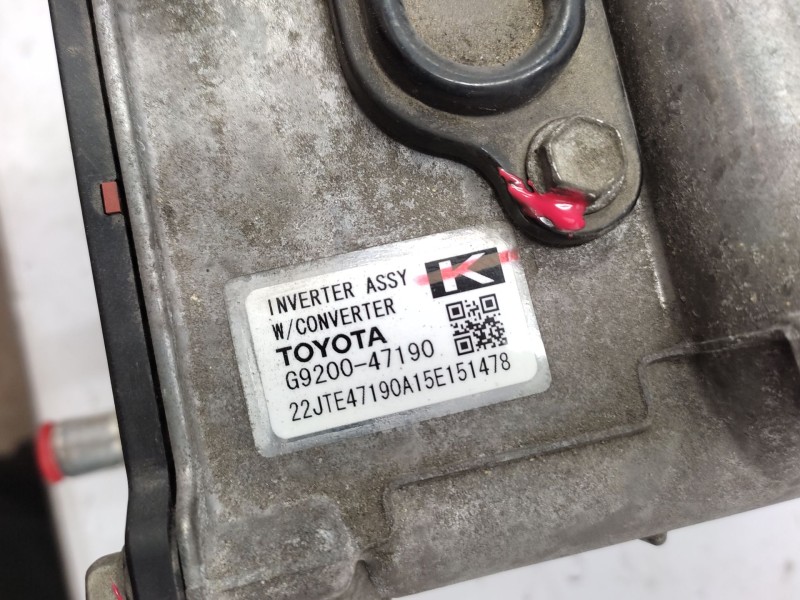 Recambio de convertidor potencia para toyota auris (_e18_) 1.8 hybrid (zwe186_) referencia OEM IAM   