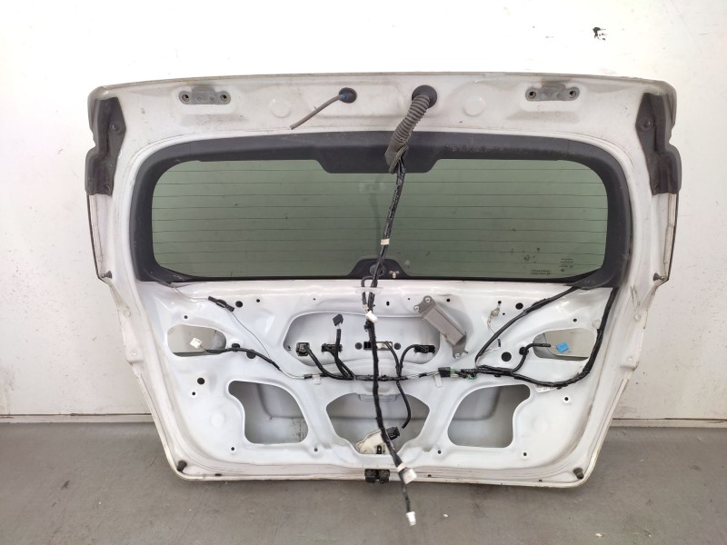 Porton Trasero 6700502260  - Toyota Auris (_e18_) 1.8 Hybrid (zwe186_) 4