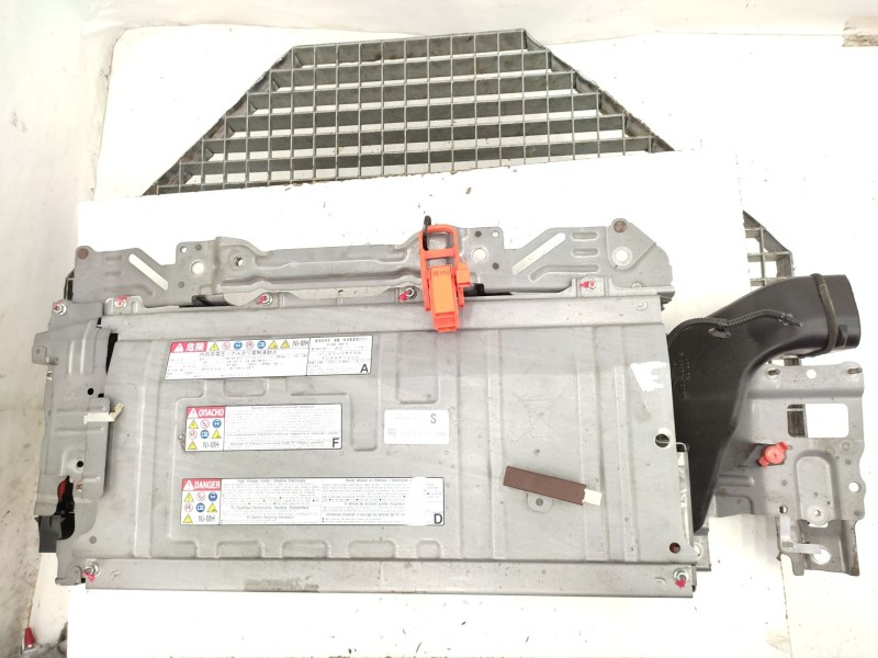 Recambio de bateria para toyota auris (_e18_) 1.8 hybrid (zwe186_) referencia OEM IAM   