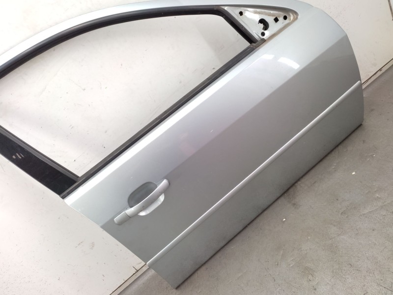 Recambio de puerta delantera derecha para ford mondeo iii (b5y) 2.0 16v tddi / tdci referencia OEM IAM  1446436 