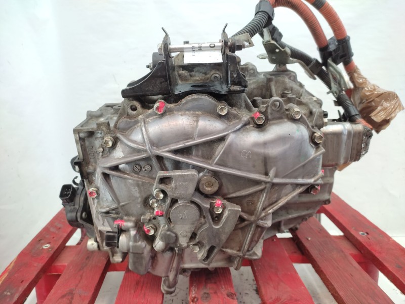 Recambio de caja cambios para toyota auris (_e18_) 1.8 hybrid (zwe186_) referencia OEM IAM  3090047064 