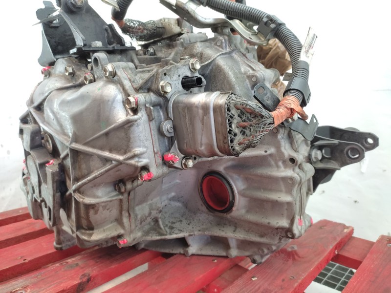 Recambio de caja cambios para toyota auris (_e18_) 1.8 hybrid (zwe186_) referencia OEM IAM  3090047064 