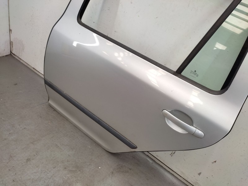 Puerta Trasera Izquierda 1z9833055  - Skoda Octavia Ii Combi (1z5) 2.0 Fsi 2