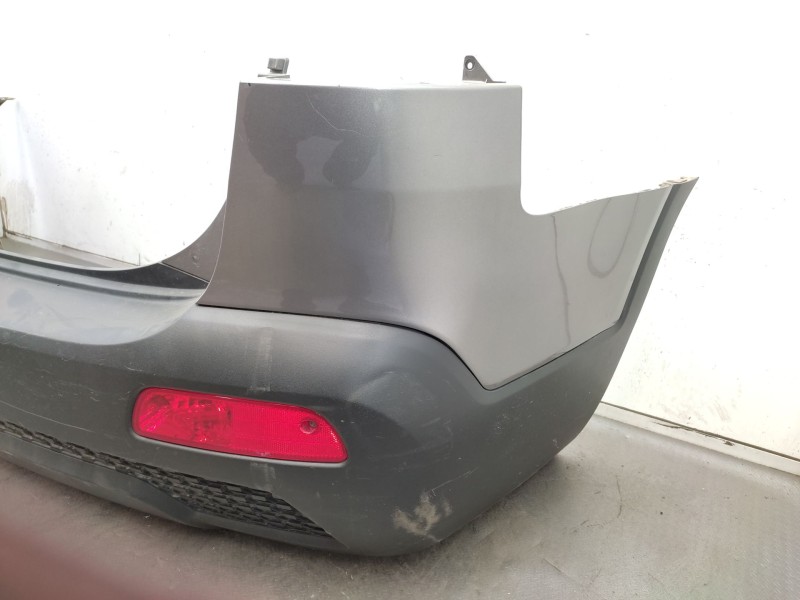 Paragolpes Trasero 866112p000  - Kia Sorento 2.2 Crdi Cat 2