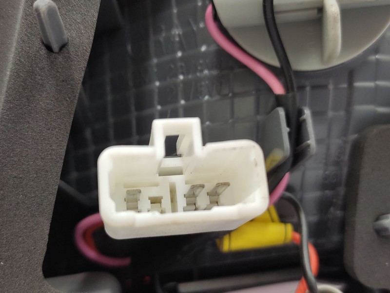 Recambio de piloto trasero izquierdo interior para kia sorento 2.2 crdi cat referencia OEM IAM   