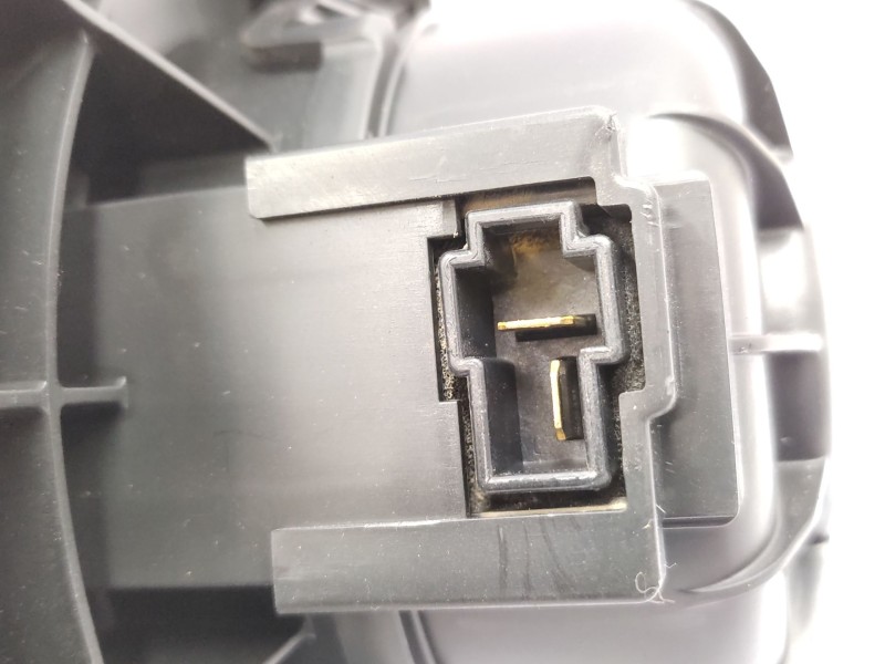 Recambio de motor calefaccion para kia sorento 2.2 crdi cat referencia OEM IAM   