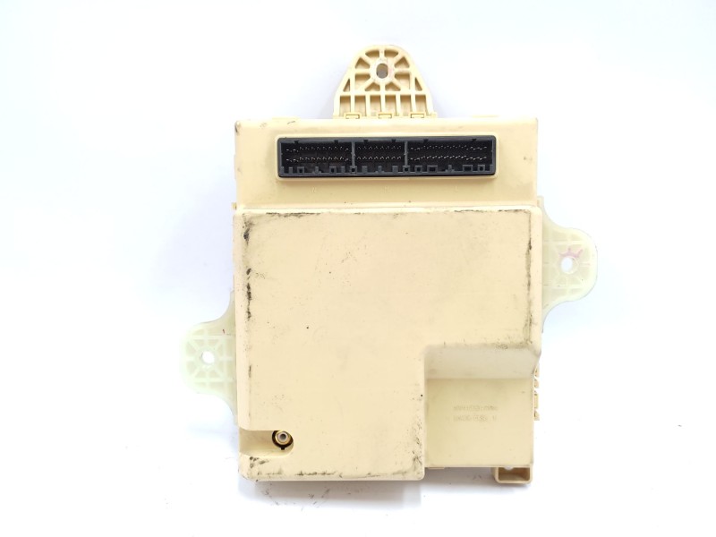 Caja Reles / Fusibles 954002p411  - Kia Sorento 2.2 Crdi Cat 5