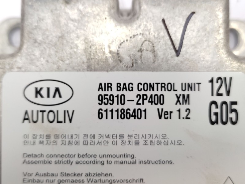 Recambio de centralita airbag para kia sorento 2.2 crdi cat referencia OEM IAM   