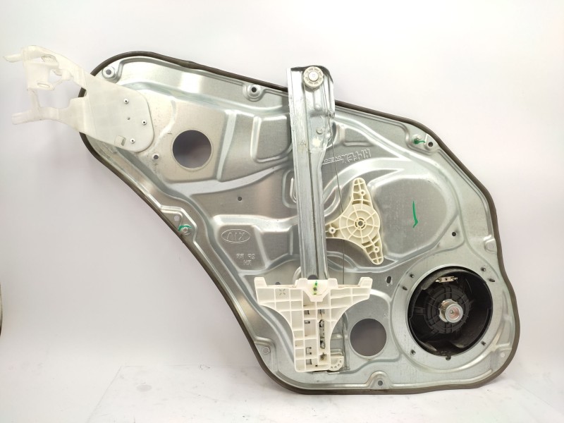 Elevalunas Trasero Derecho 834022p000  - Kia Sorento 2.2 Crdi Cat 4