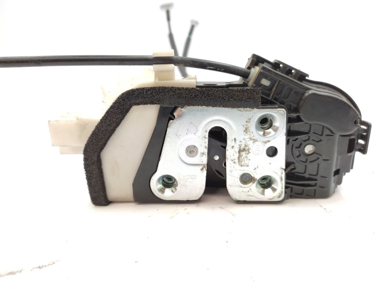 Recambio de cerradura puerta delantera derecha para kia sorento 2.2 crdi cat referencia OEM IAM   
