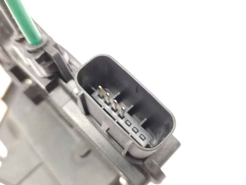Recambio de cerradura puerta delantera derecha para kia sorento 2.2 crdi cat referencia OEM IAM   
