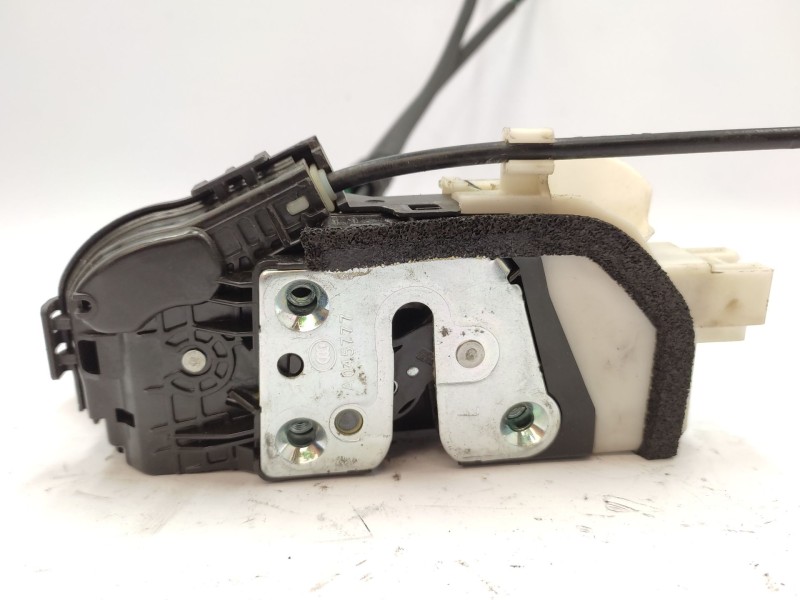 Recambio de cerradura puerta delantera izquierda para kia sorento 2.2 crdi cat referencia OEM IAM   