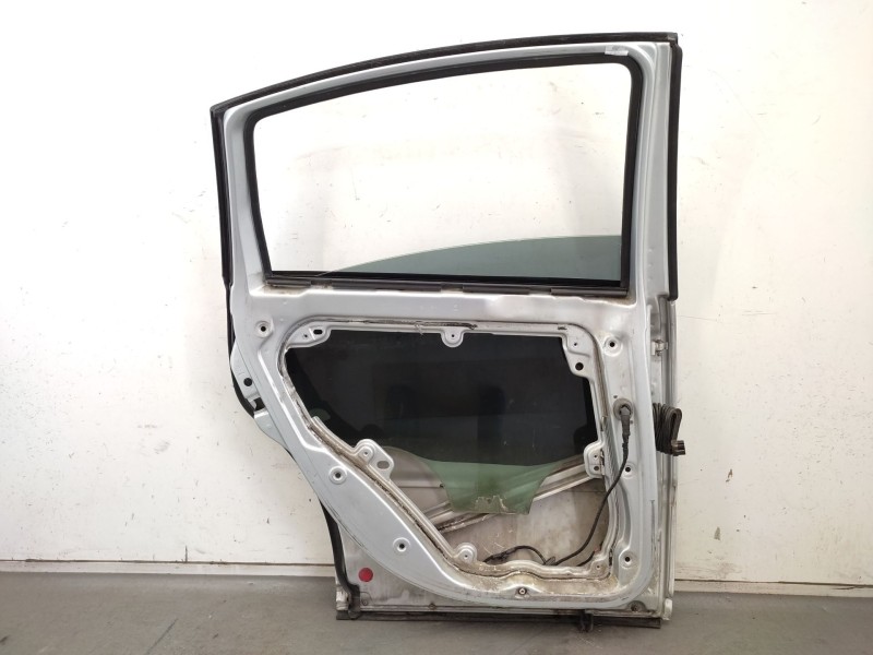 Puerta Trasera Izquierda 3b5833051ab  - Volkswagen Passat B5.5 (3b3) 1.9 Tdi 4