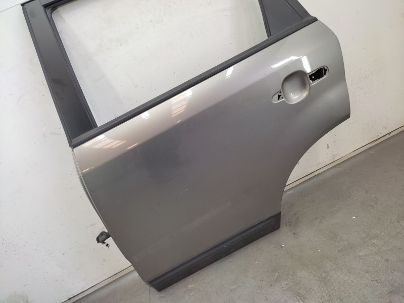 Puerta Trasera Izquierda 770032p010  - Kia Sorento 2.2 Crdi Cat 3