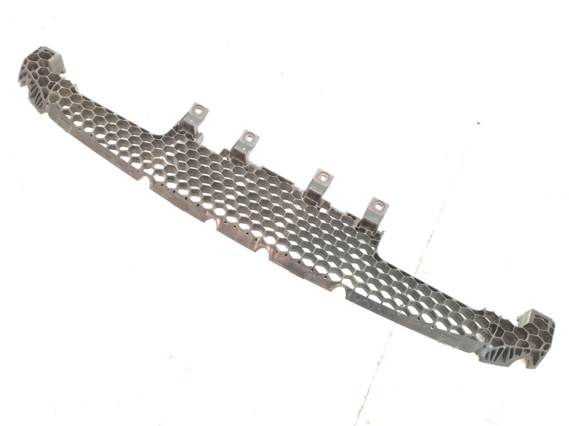 Recambio de travesaño inferior para kia sorento 2.2 crdi cat referencia OEM IAM   