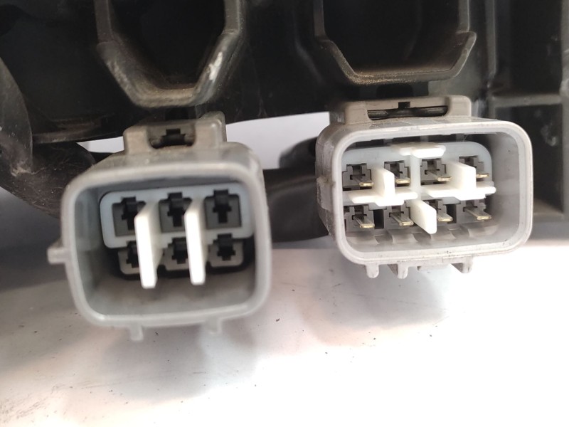 Faro Izquierdo 8301b587  - Mitsubishi Asx (ga_w_) 1.8 Di-d (ga6w) 3