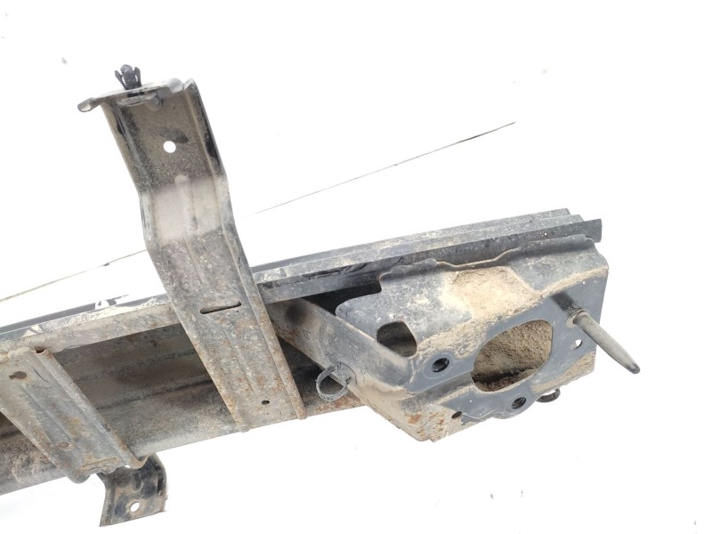 Refuerzo Paragolpes Trasero 866302p100  - Kia Sorento 2.2 Crdi Cat 4