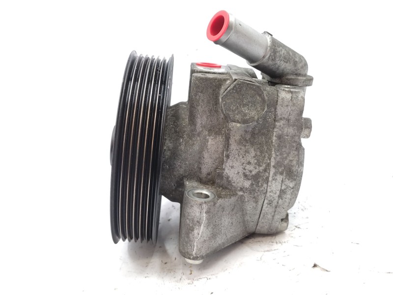 Recambio de bomba servodireccion para ford mondeo iv (ba7) 2.0 tdci referencia OEM IAM  1674663 