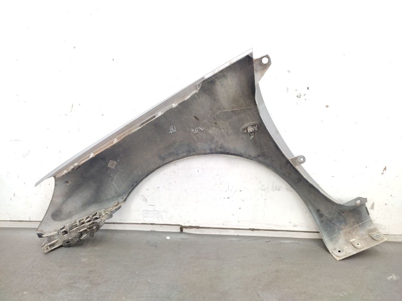Recambio de aleta delantera derecha para peugeot 307 sw (3h) 2.0 hdi 90 referencia OEM IAM  7841N7 