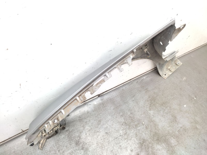 Recambio de aleta delantera derecha para peugeot 307 sw (3h) 2.0 hdi 90 referencia OEM IAM  7841N7 
