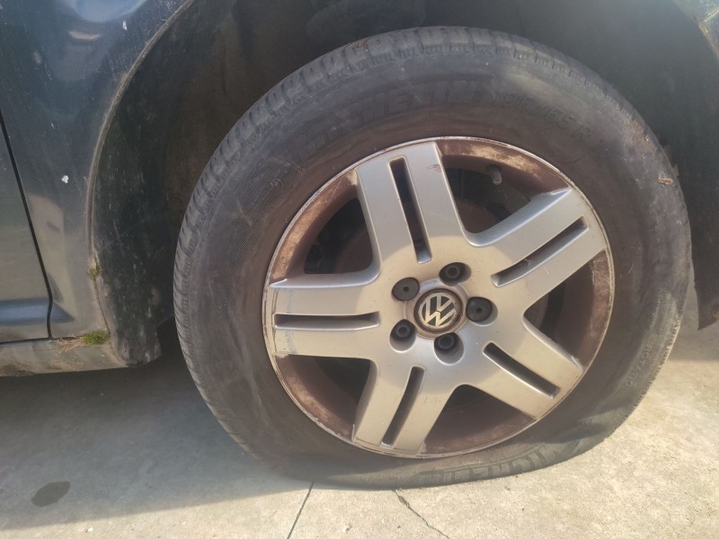 volkswagen golf iv (1j1) del año 2002