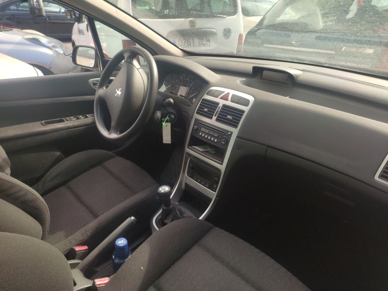 peugeot 307 sw (3h) del año 2006