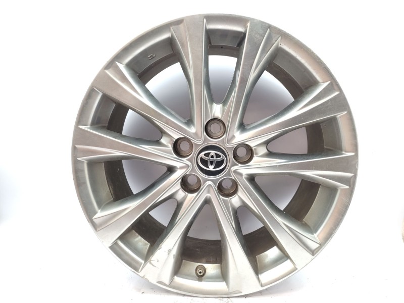 Recambio de llanta para toyota rav 4 referencia OEM IAM   