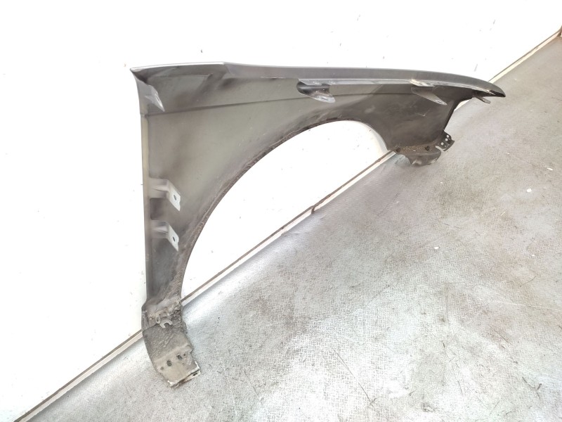 Recambio de aleta delantera izquierda para audi a3 sportback (8pa) 2.0 tfsi quattro referencia OEM IAM  8P0821105G 
