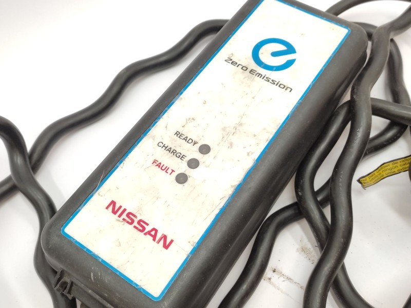 Cargador 73358482  - Nissan Leaf 3