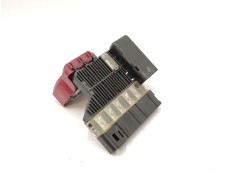 Recambio de caja reles / fusibles para nissan leaf referencia OEM IAM   