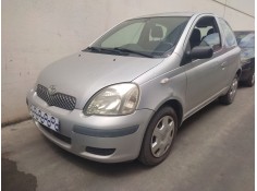 toyota yaris (_p1_) del año 2004