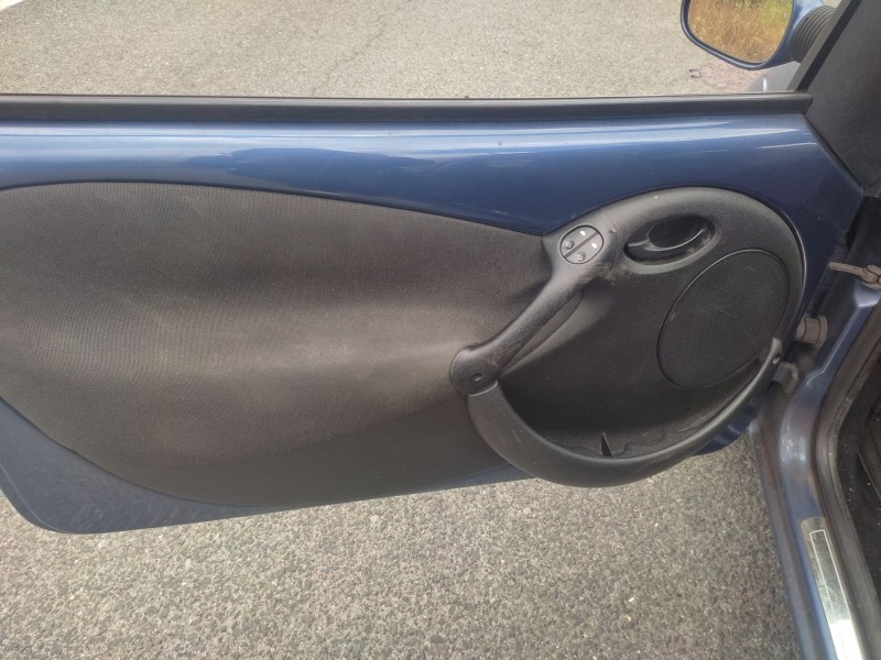 ford ka (rb_) del año 2005