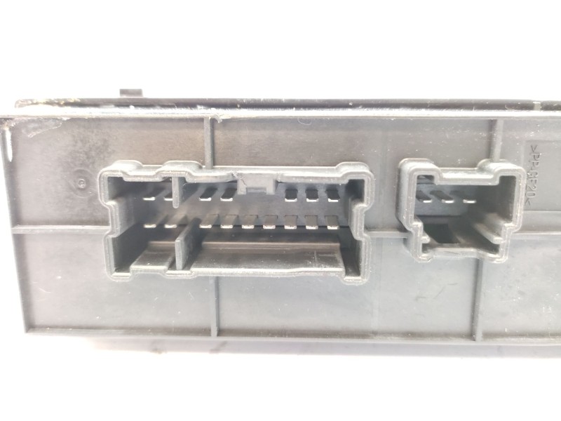 Mando Elevalunas Delantero Izquierdo 809613nd0a 254111ka0a  - Nissan Leaf 3