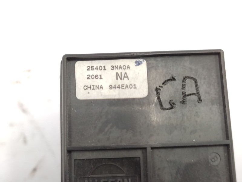 Mando Elevalunas Delantero Izquierdo 809613nd0a 254111ka0a  - Nissan Leaf 4