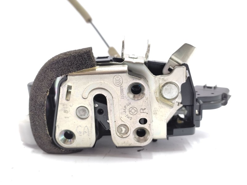 Cerradura Puerta Trasera Derecha 825003na0a  - Nissan Leaf 3
